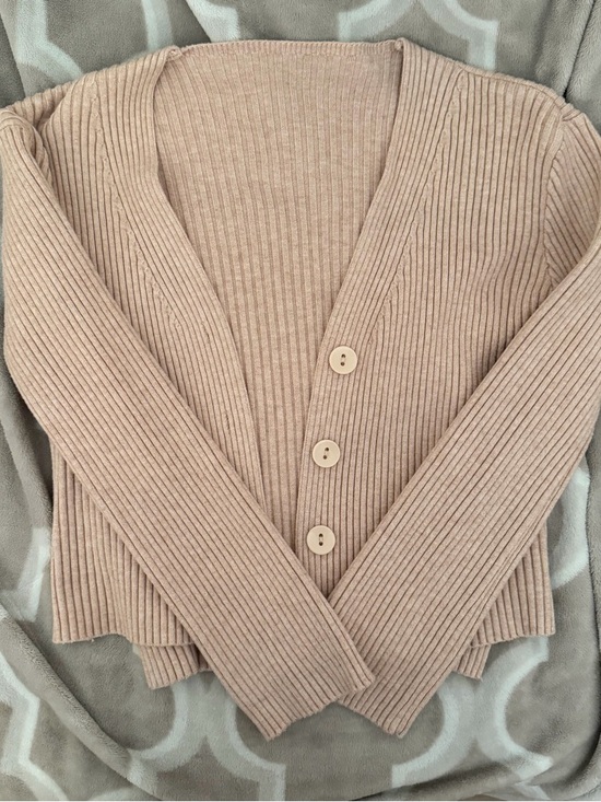 Sweaters - Ribbed V-Neck Button Front Sweater Cardigan - Blush